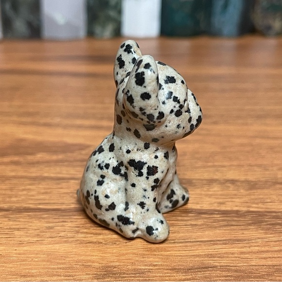 Dalmatian Jasper Pug Dog Crystal Carving - Picture 3 of 7